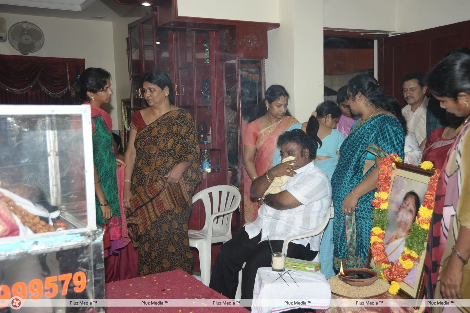 Dasari Padma Funeral and Condolences Pictures | Picture 112350